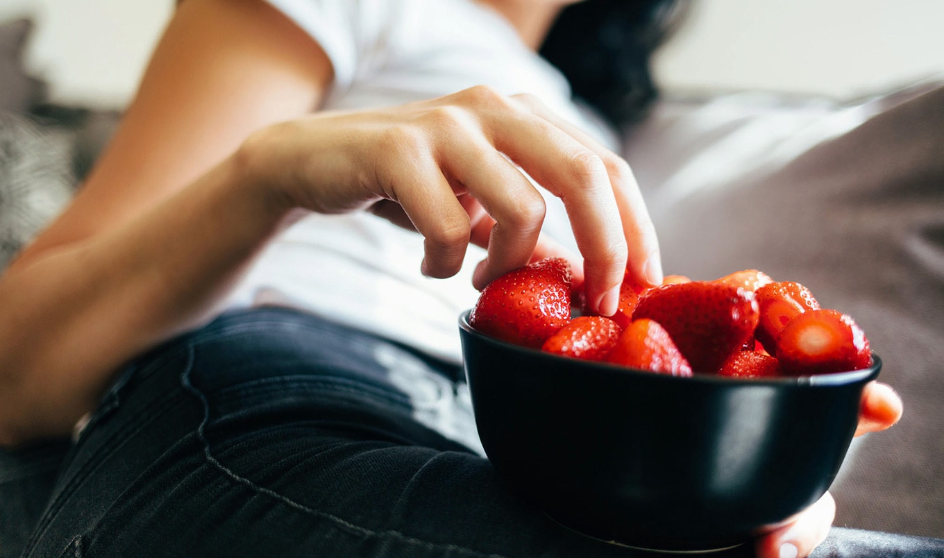 VegNews. StrawberriesHeartHealth. AdobeStock